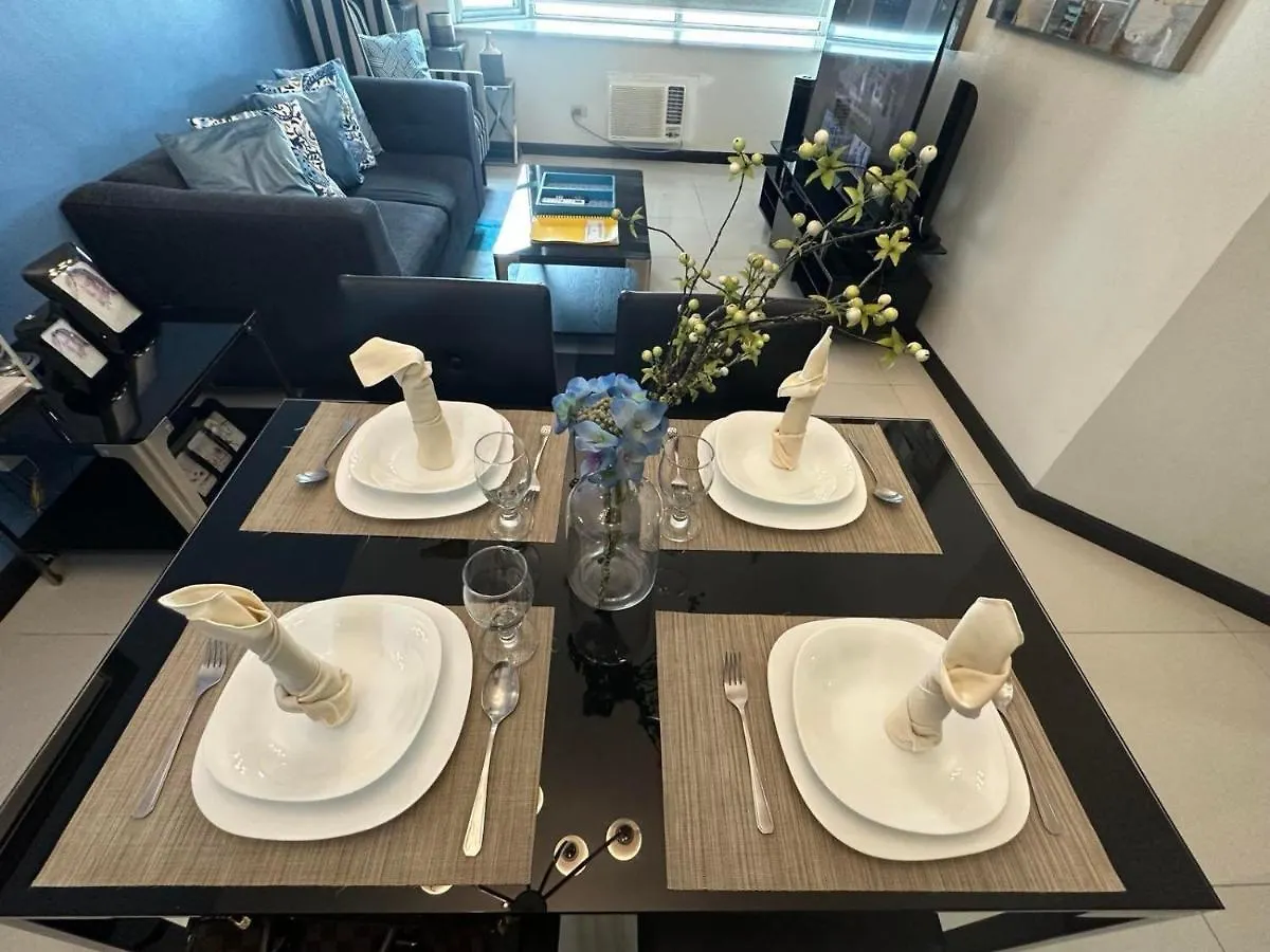 Suites De Marina Manila With Netflix